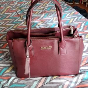 Stunning maroon/wine handbag!!